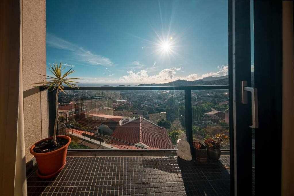 Casa Da Terca Nice View And Parking ฟุงชาล ภายนอก รูปภาพ